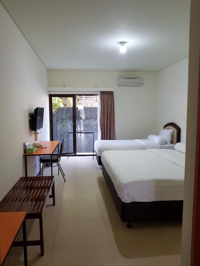 לבואן באג'ו Hotel Larensia מראה חיצוני תמונה