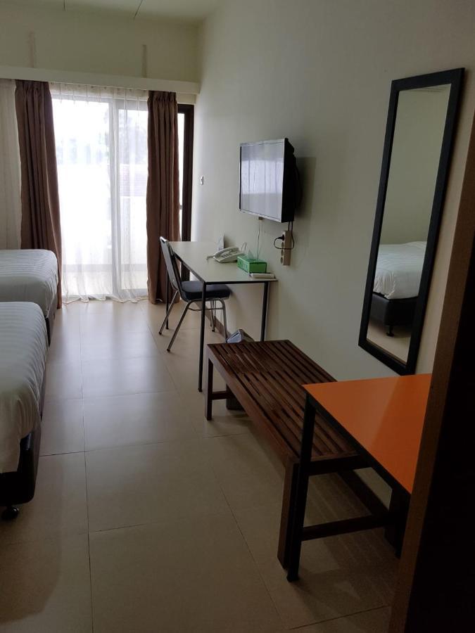 לבואן באג'ו Hotel Larensia מראה חיצוני תמונה