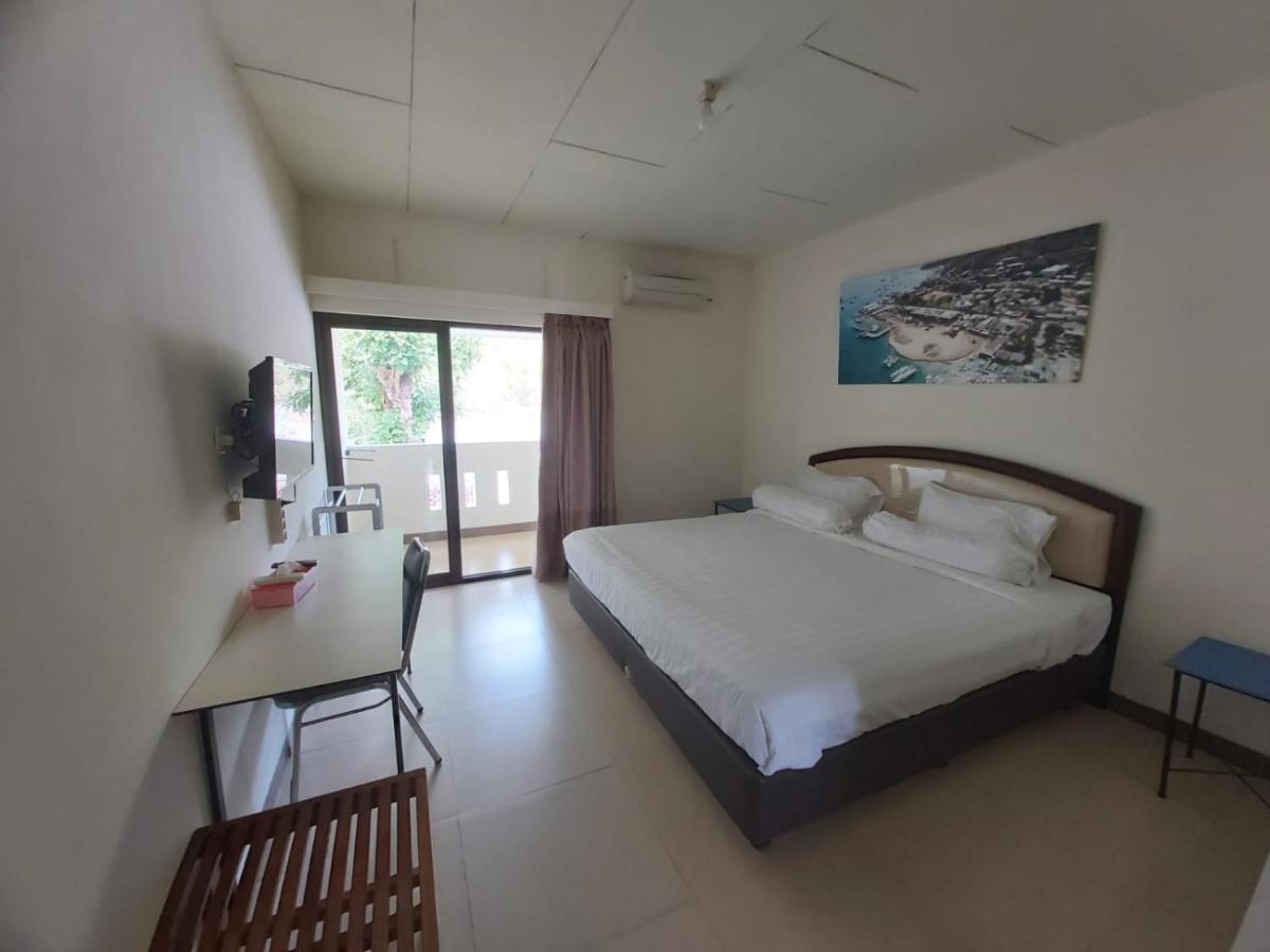 לבואן באג'ו Hotel Larensia מראה חיצוני תמונה