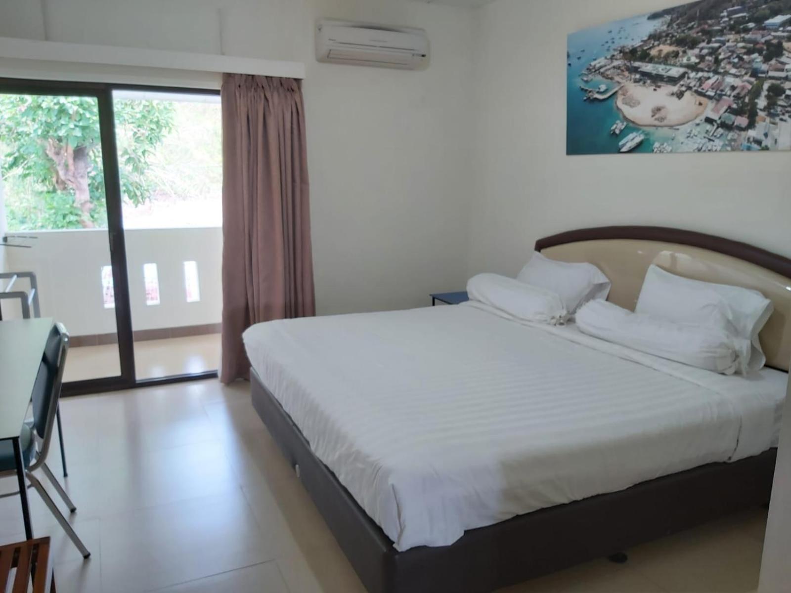 לבואן באג'ו Hotel Larensia חדר תמונה
